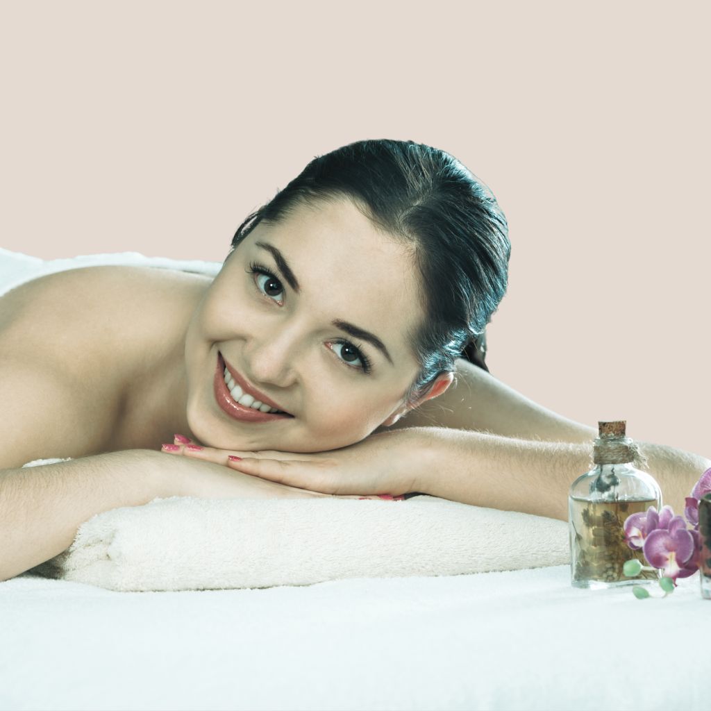 Massage Combo service at Sinima salon kochi